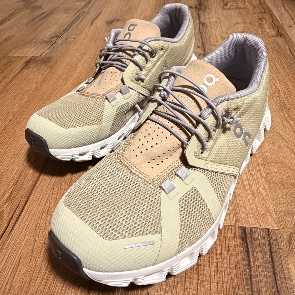 On Running Cloud 5 Womens Shoes Sand Hay 59.98154 Size 7 US